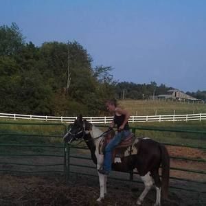 Meet your Posher, Jennifer